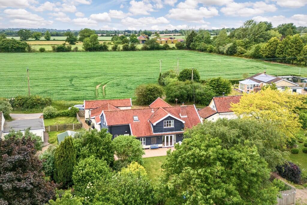 Market Farm Barn-...