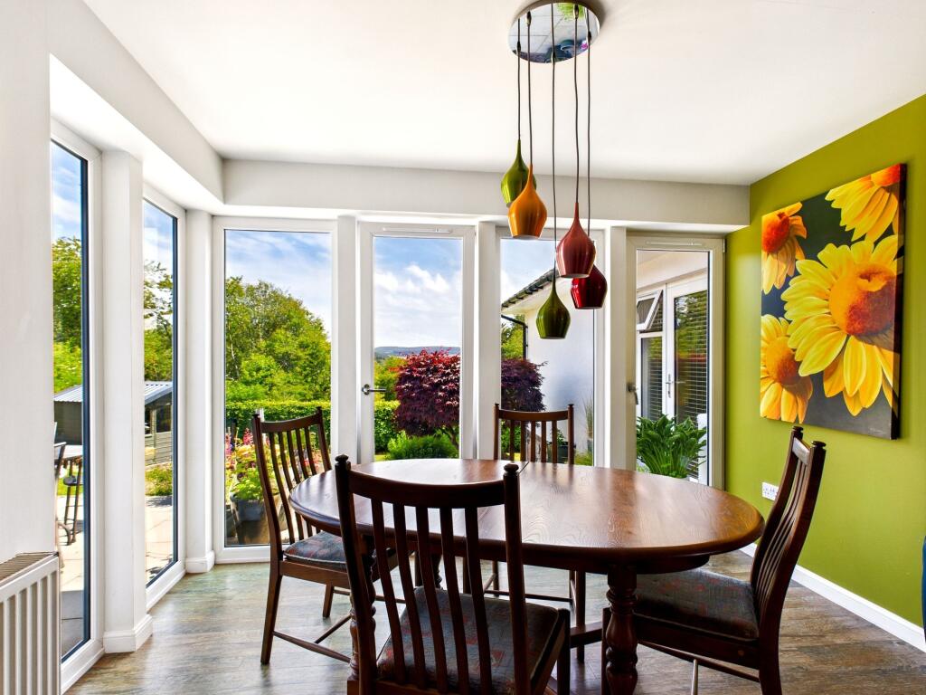Kitchen/dining/family room.