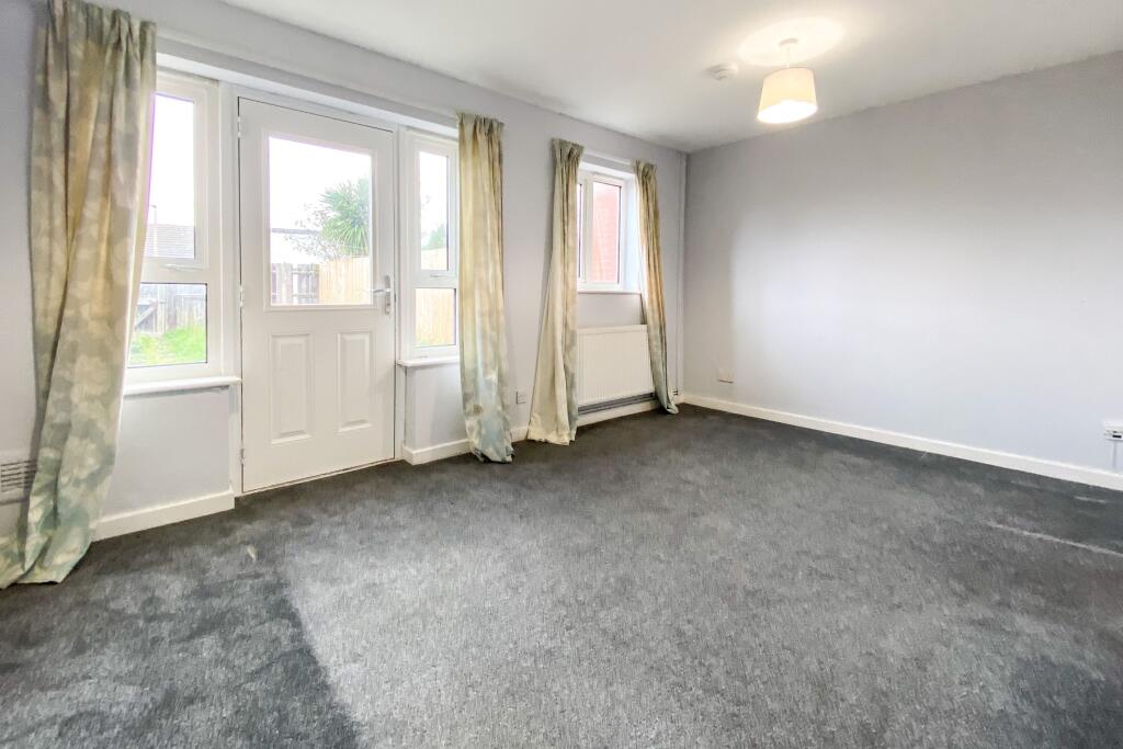 5 Edmondsen Place, Fleetwood, Lancashire, FY7 7GD