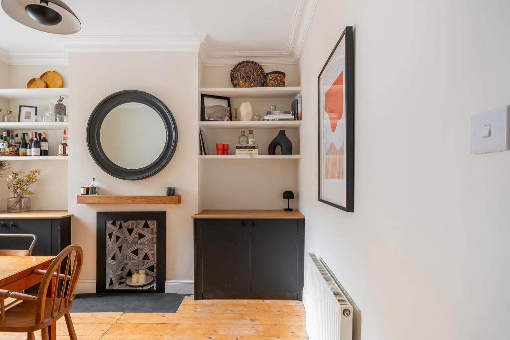 8V8ARD - Dining Room D.jpg