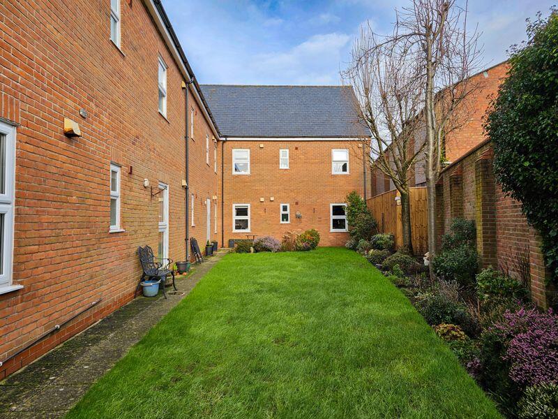 Communal Rear Garden
