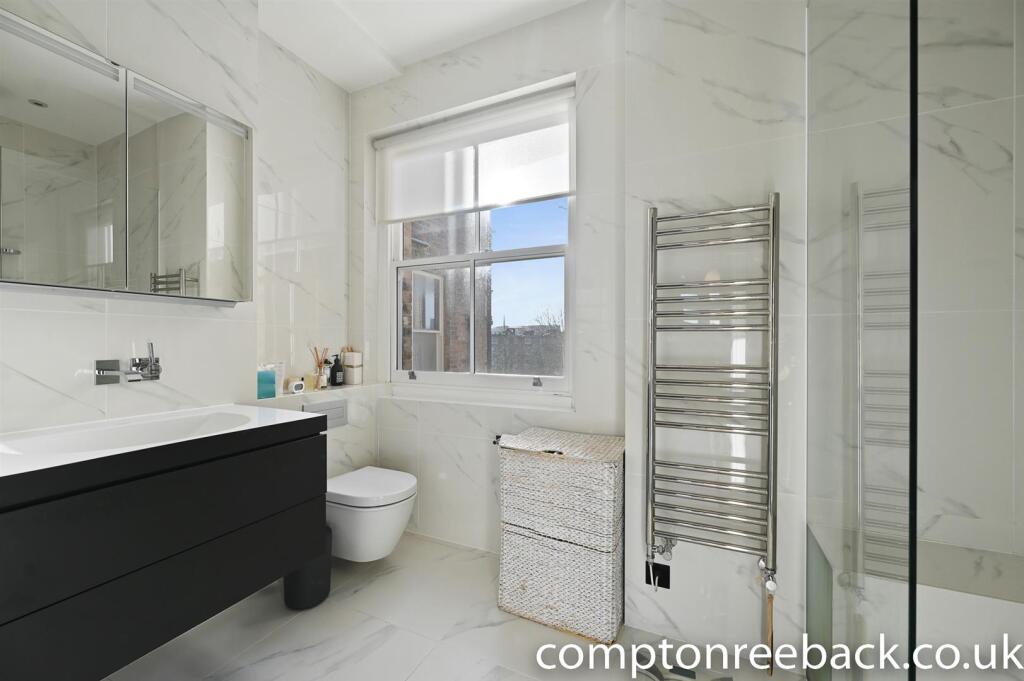 En - Suite