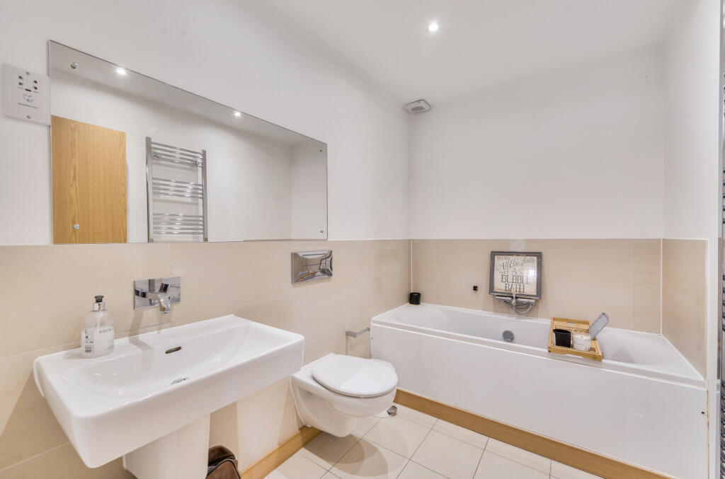 1329458-37-688c8b...