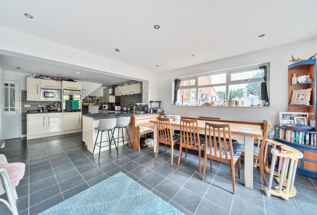 1323606-4-6881ff9...