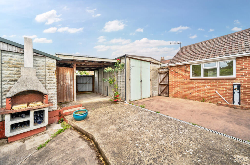 1305048-21-6841d4...