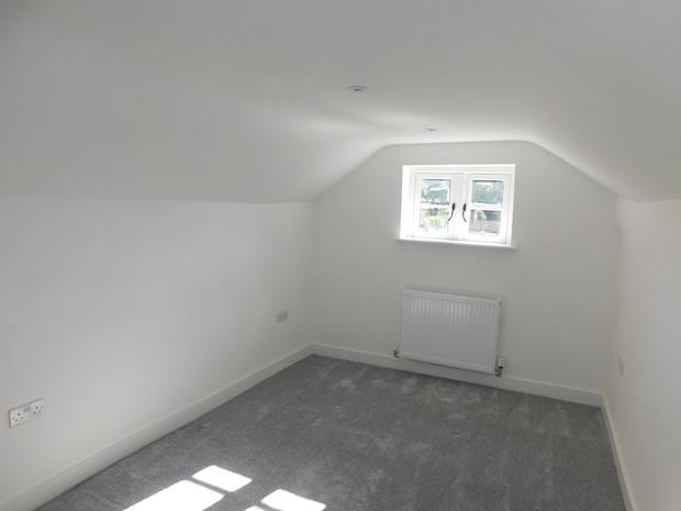 21 High Street Bedroom 3