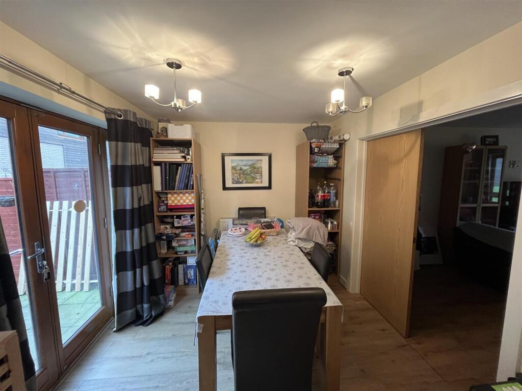Kitchen / Diner