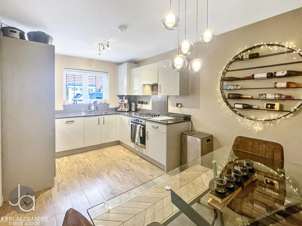 20251128_10480370...