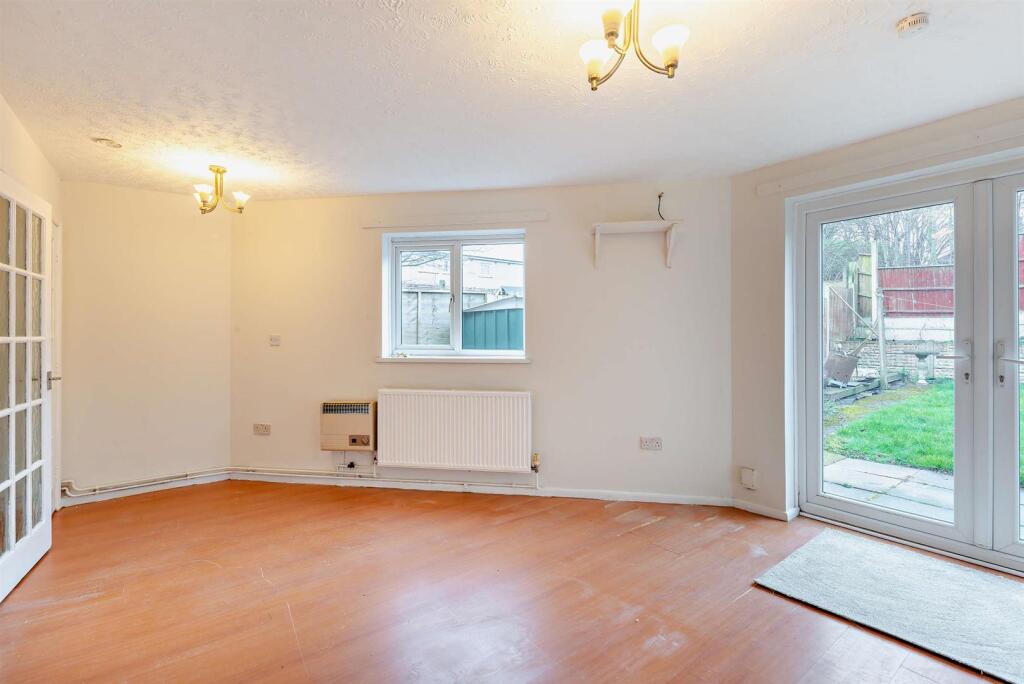 8640566-interior12-800.jpg