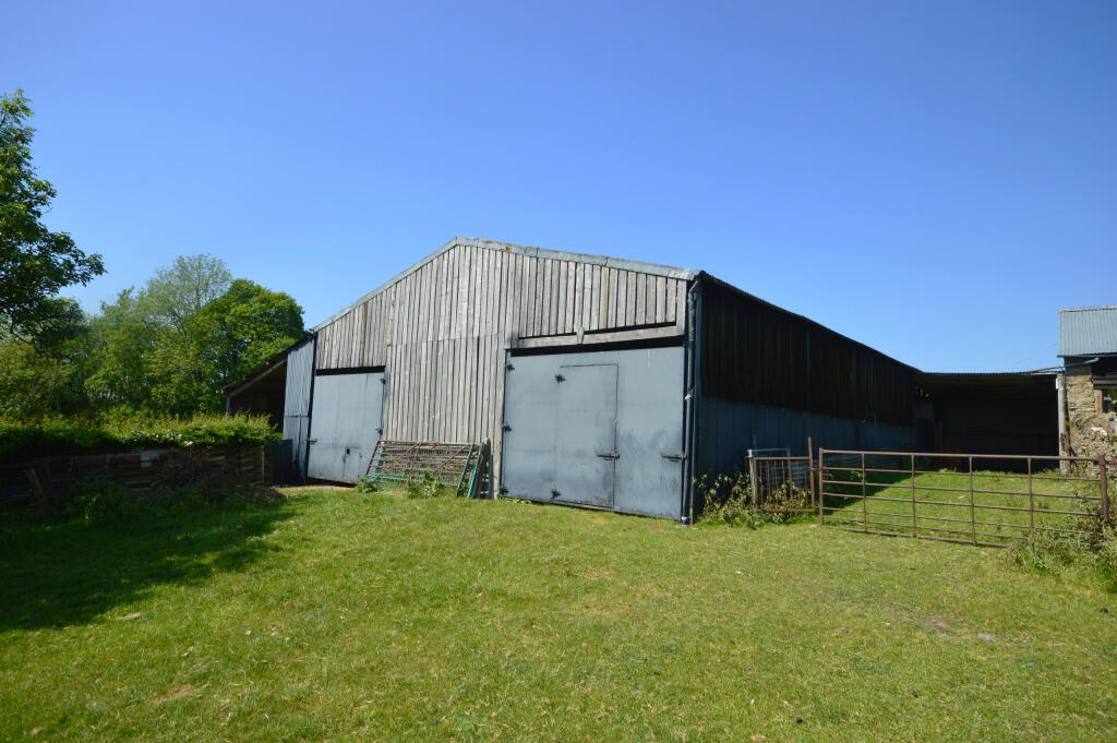 LARGE BARN