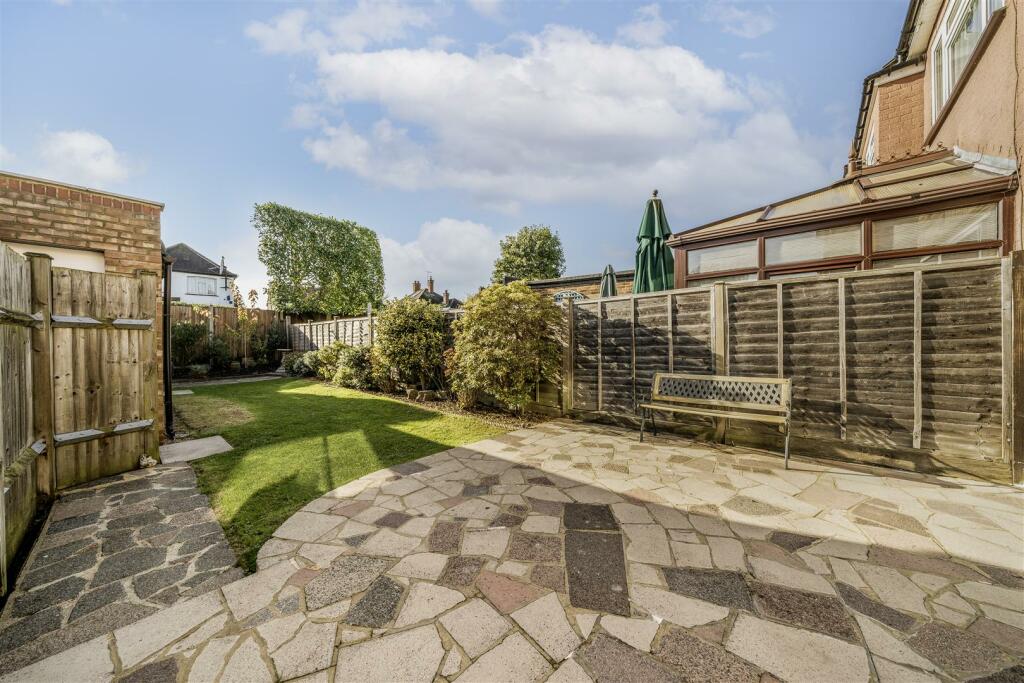 Davidson Frost-Wellings, DFW, Wynchgate, Harrow, P