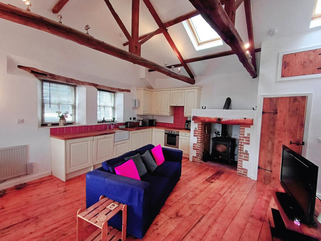 Kitchen/Living Room