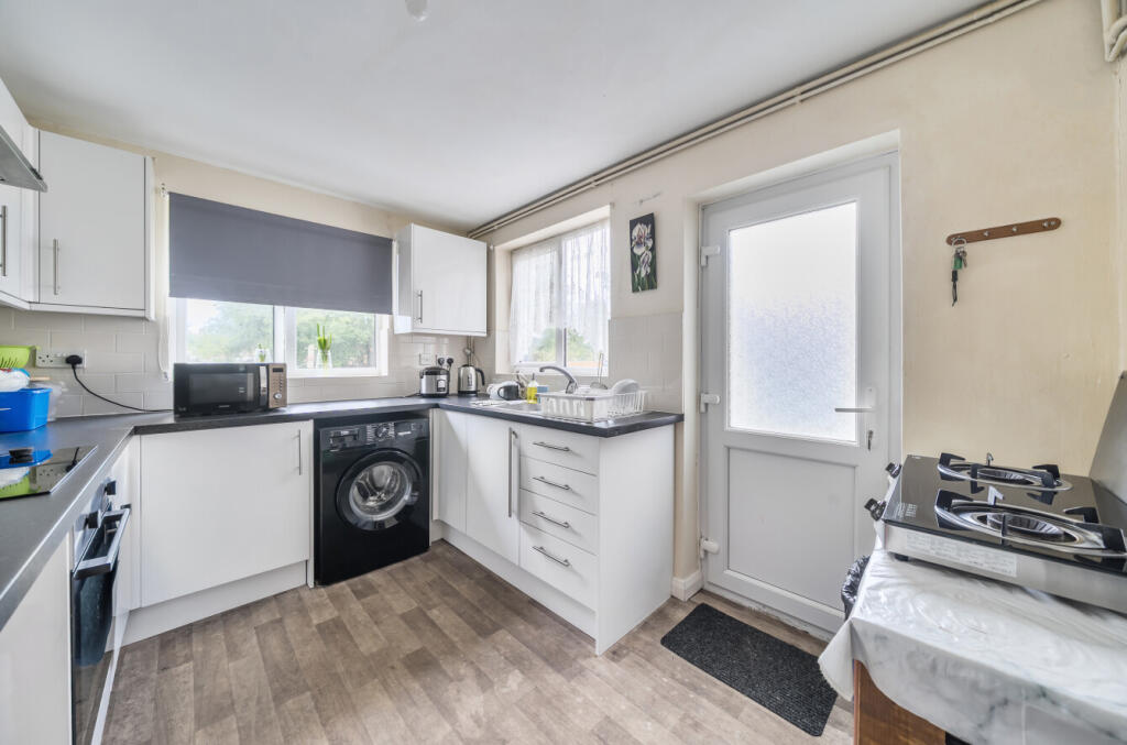 1355790-11-68cbcc...