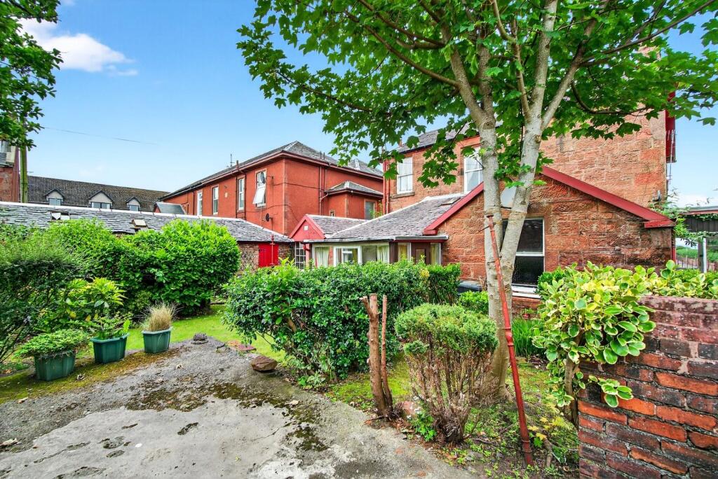 27_17 stanlane place, largs _27.jpg