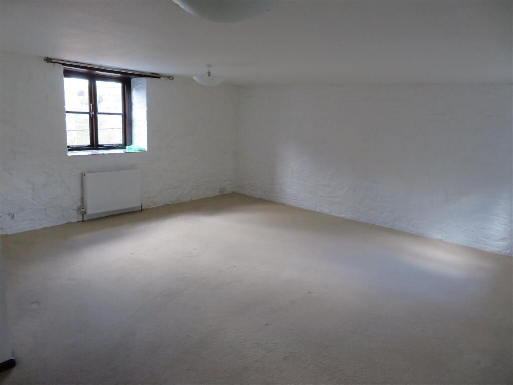 Lounge / Dining Room