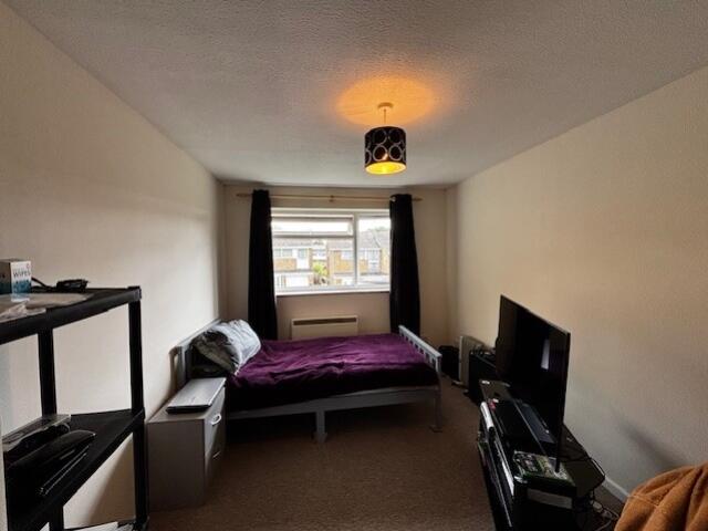 73 Richens bedroom 1