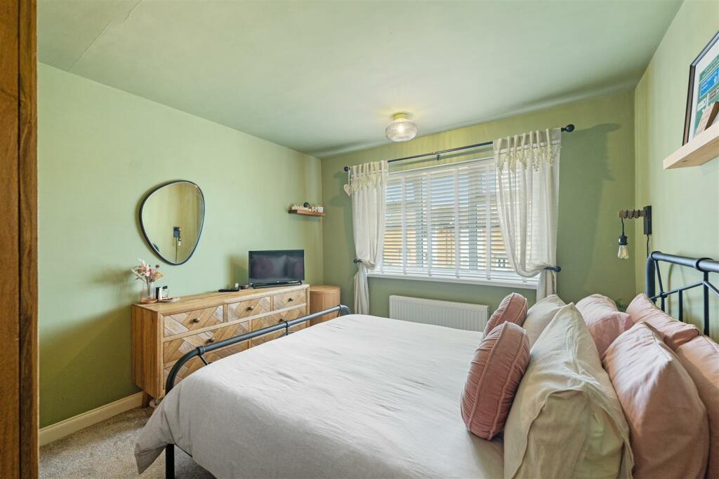 49 Osmund Road-14.jpg