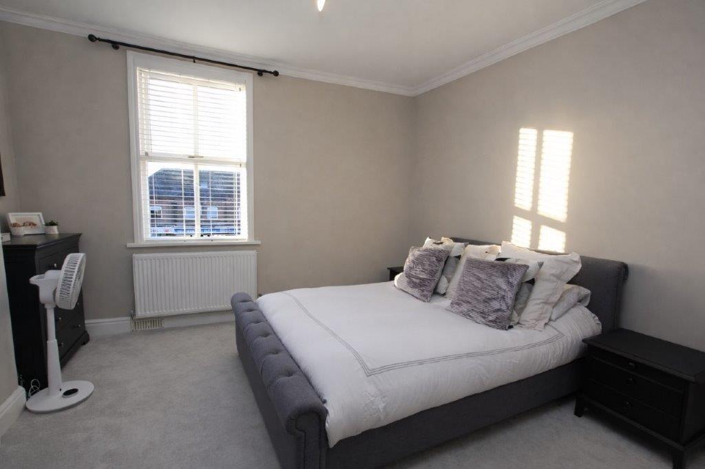 Master bedroom 2