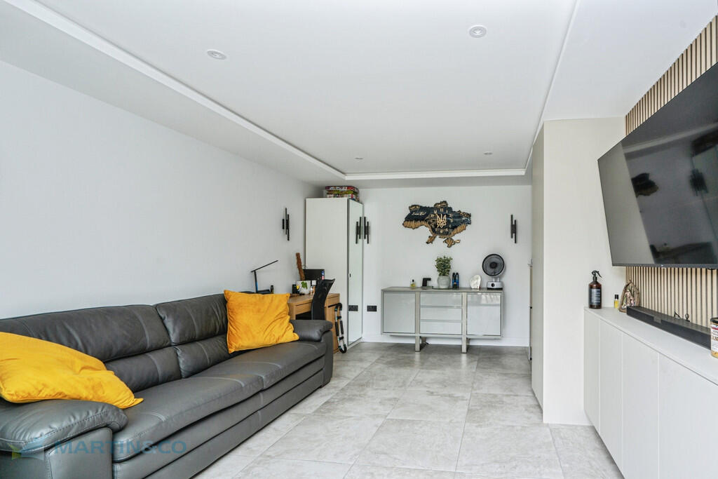 gu229hs-fa-dsc018...