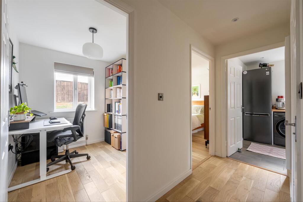 Winchester Court, E17