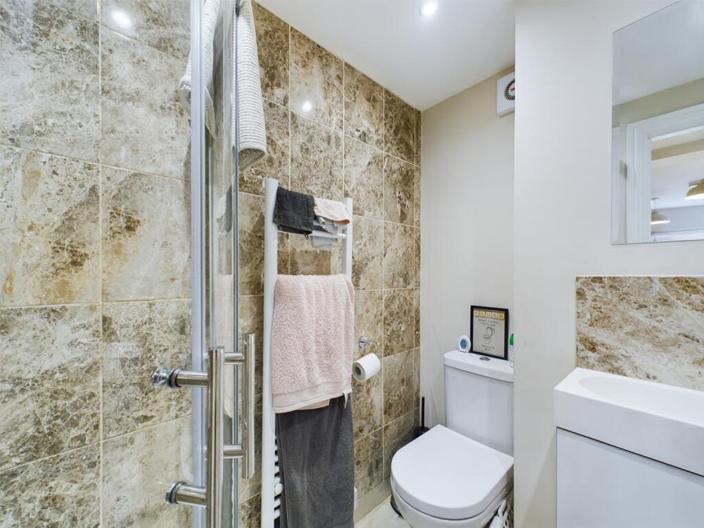 CAM01740G0-PR0343-STILL003