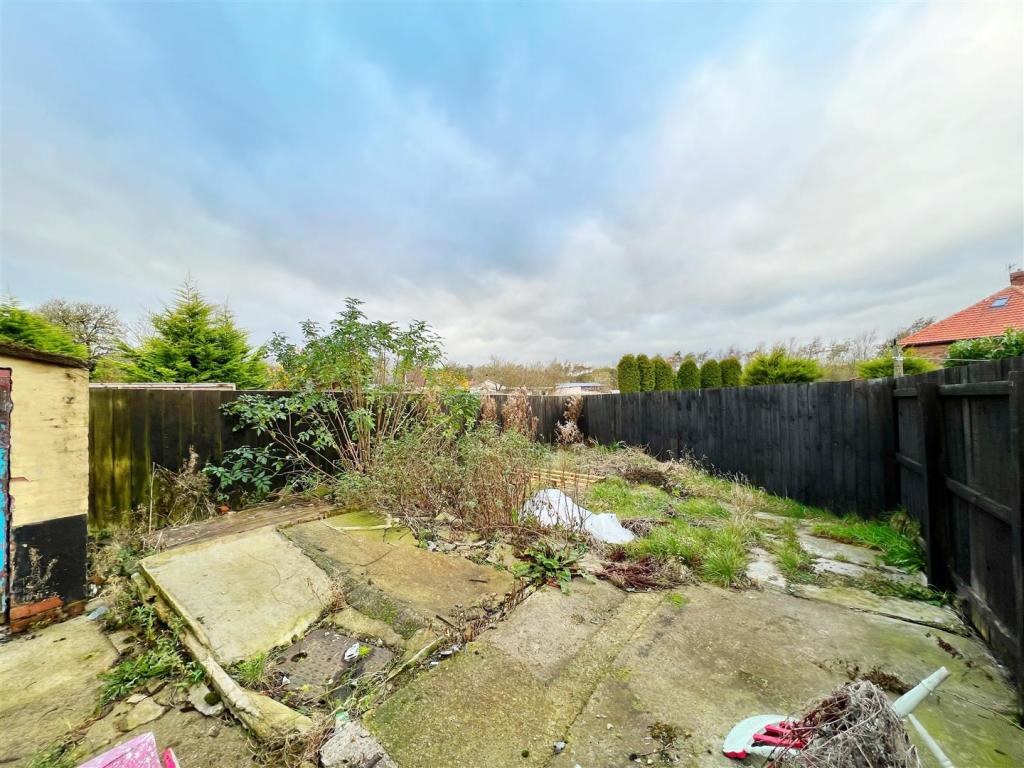 Rear Garden.jpg