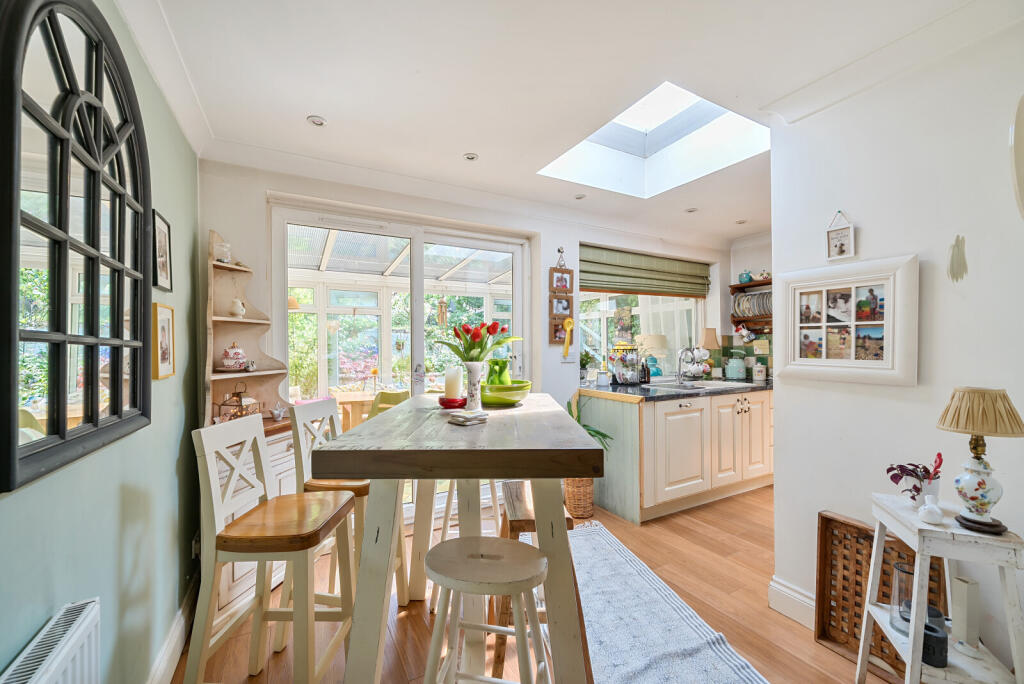 1289749-15-6842d0...