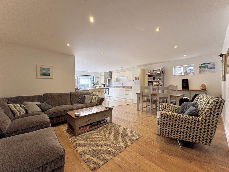 LIVING AREA/KITCHEN AREA