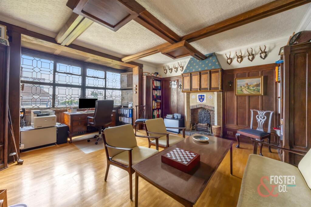 Dyke Road Avenue, 34-017.jpg