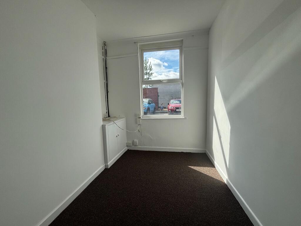 Lounge/bed 3
