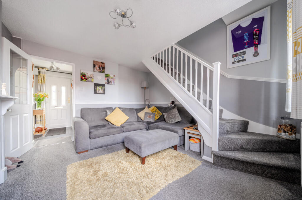 1334166-12-6899d9...