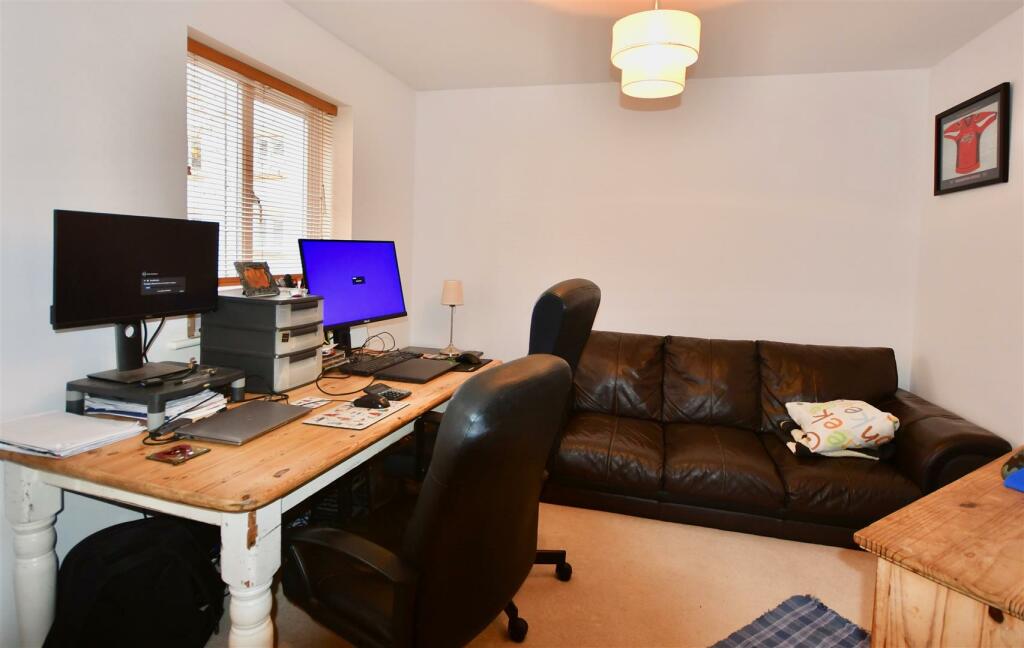 Study/office