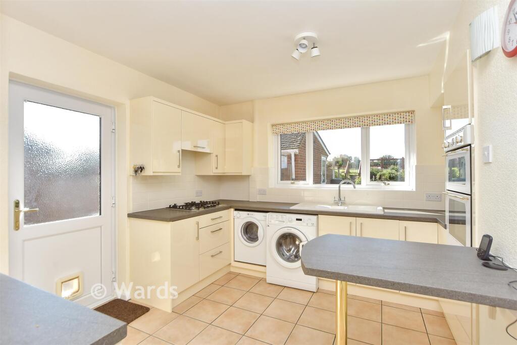 Kitchen/ Breakfast Room