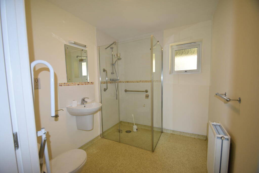 En-Suite Shower