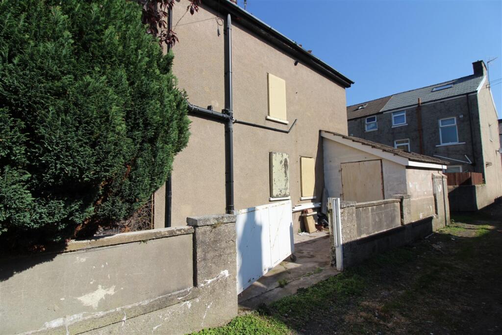 Side View T202505021505.jpg