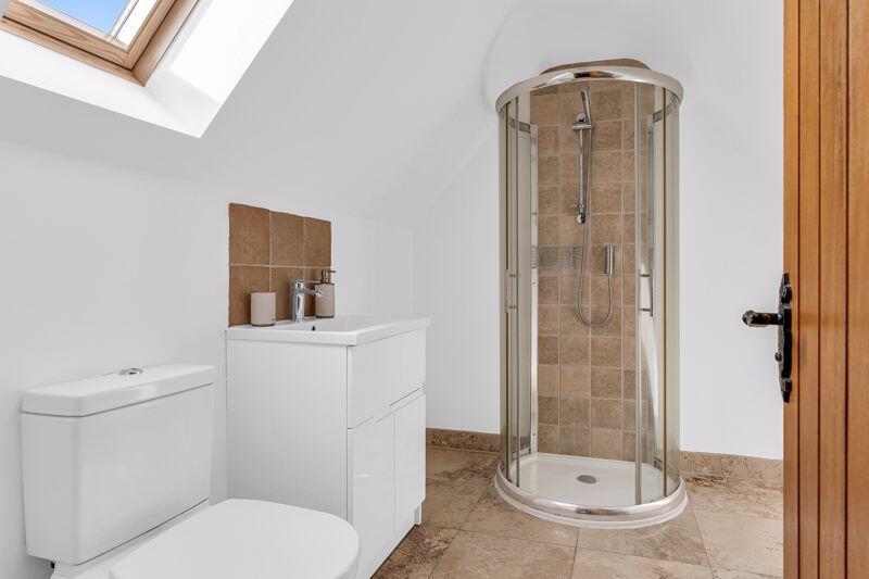 Shower / W.C.