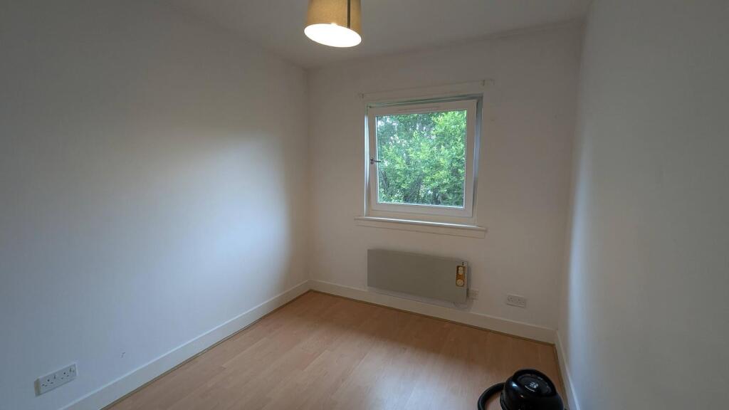 new second bedroom.jpg