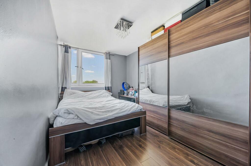 bedroom one.jpg