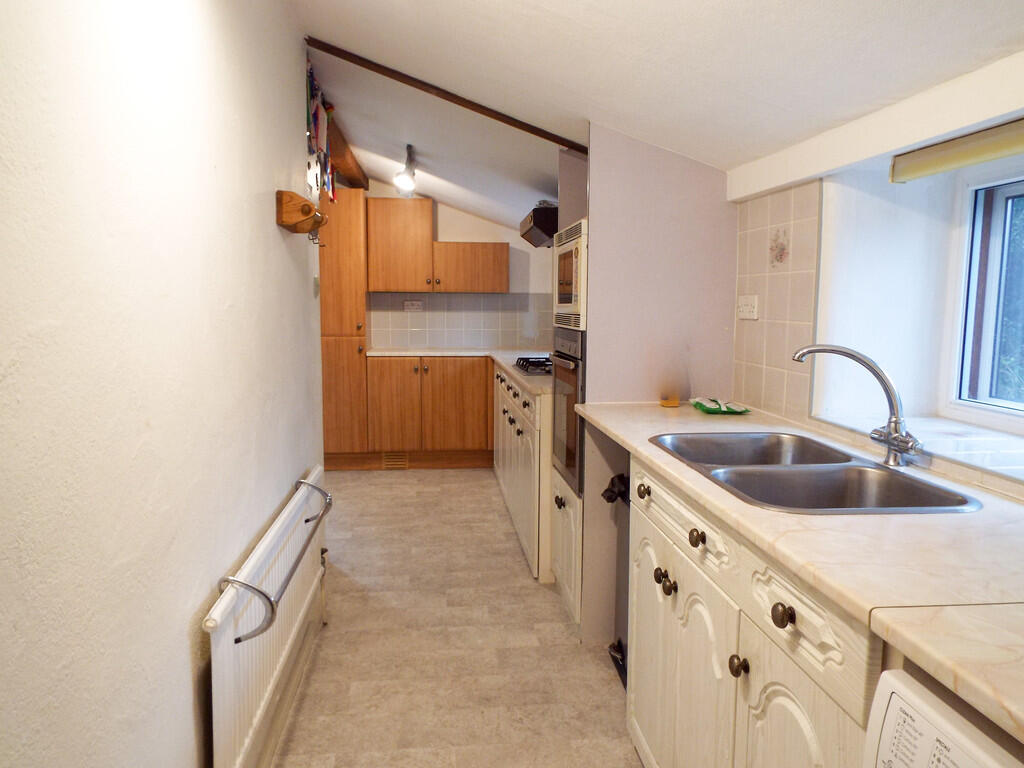 65 frogmore kitch...