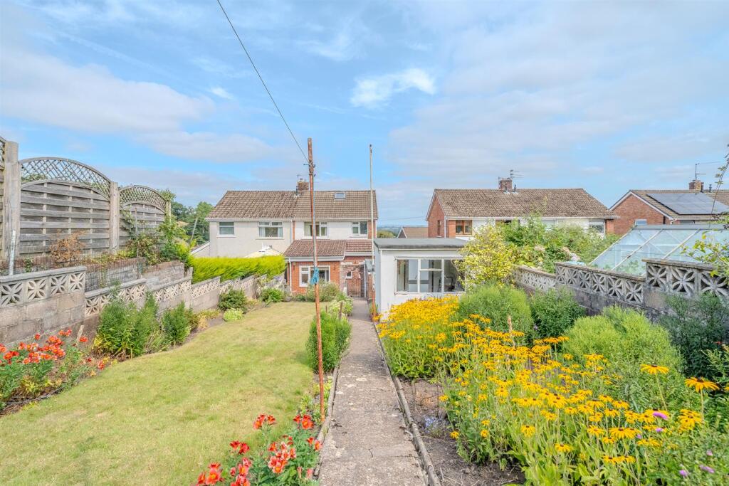 41 Thornhill Close-19.jpg