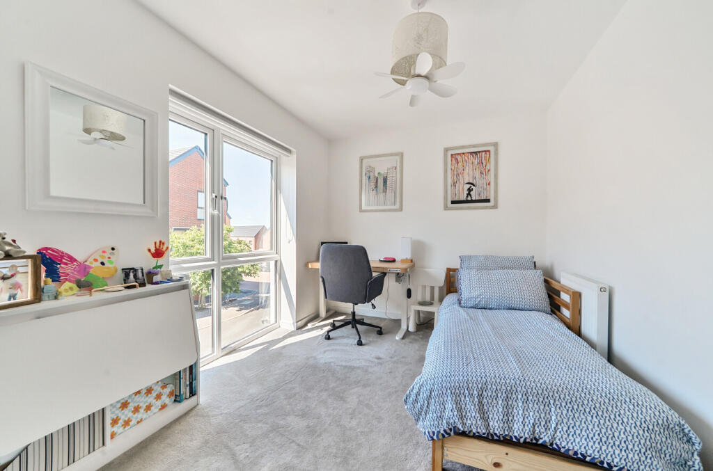 1321309-6-686fb21...