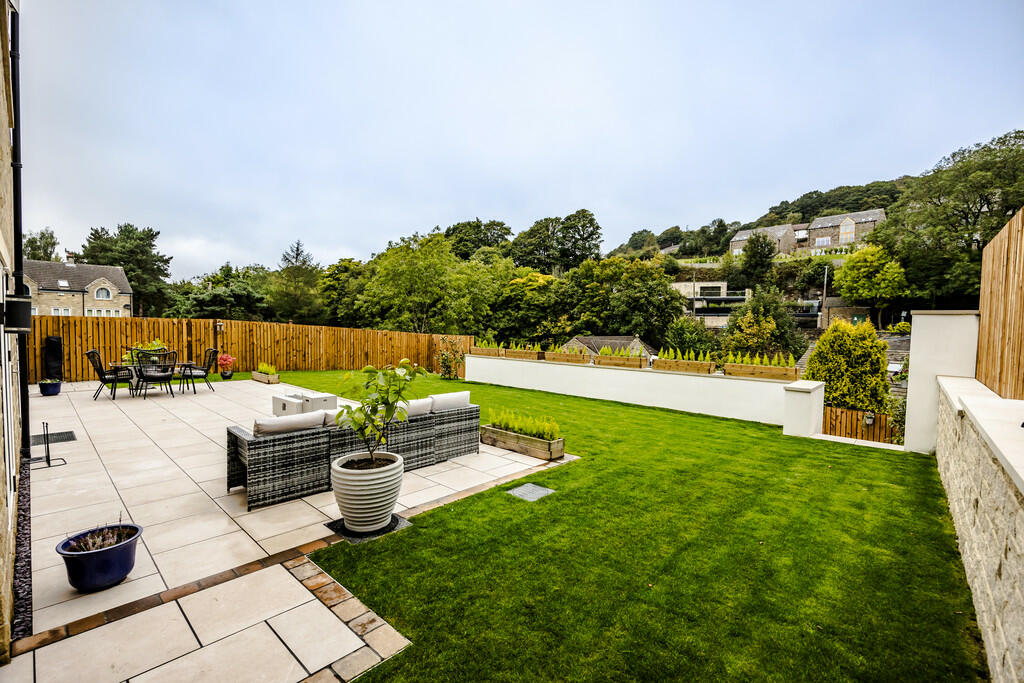 29HRHudds-300924-...