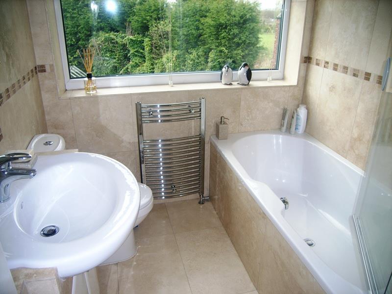 9 Bathroom.JPG