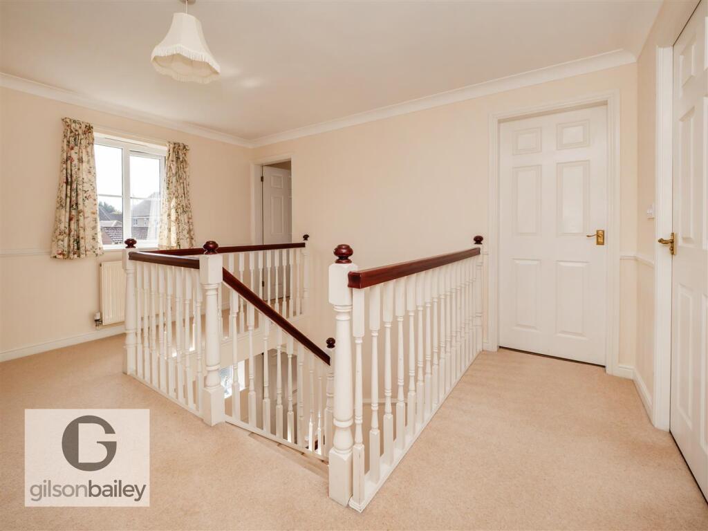 26BecksideClose-17.jpg