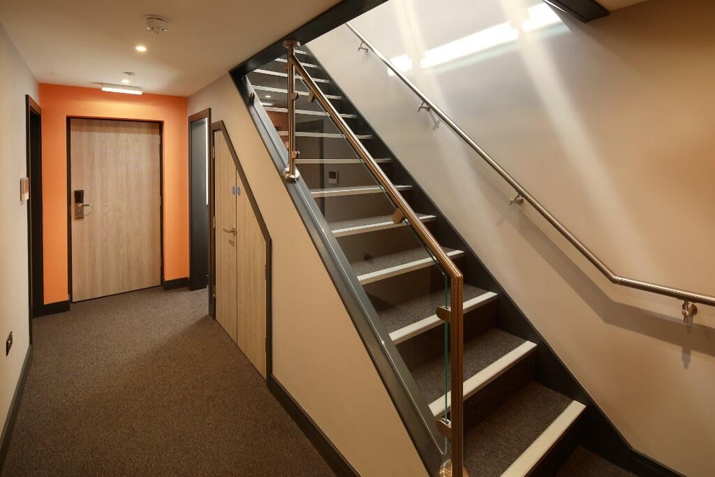 Flat 7 Lobby