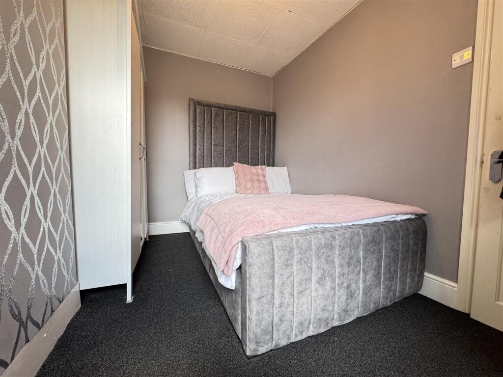 IMG_5470 (Large).JPG