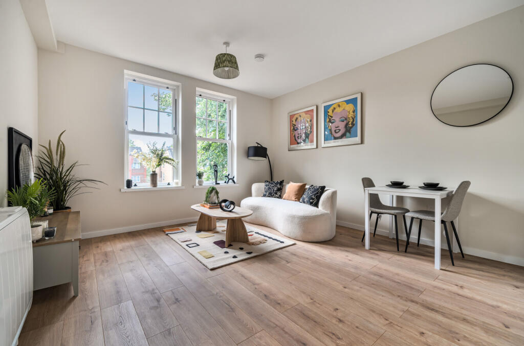 1329979-20-688254...