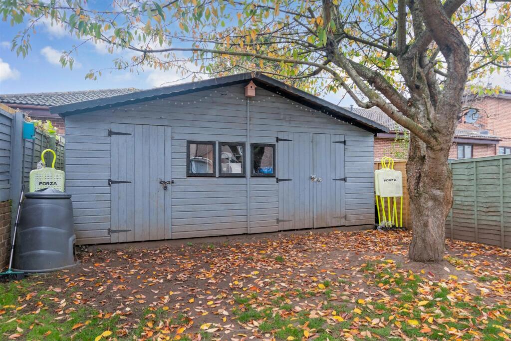 Workshop/Outbuildings