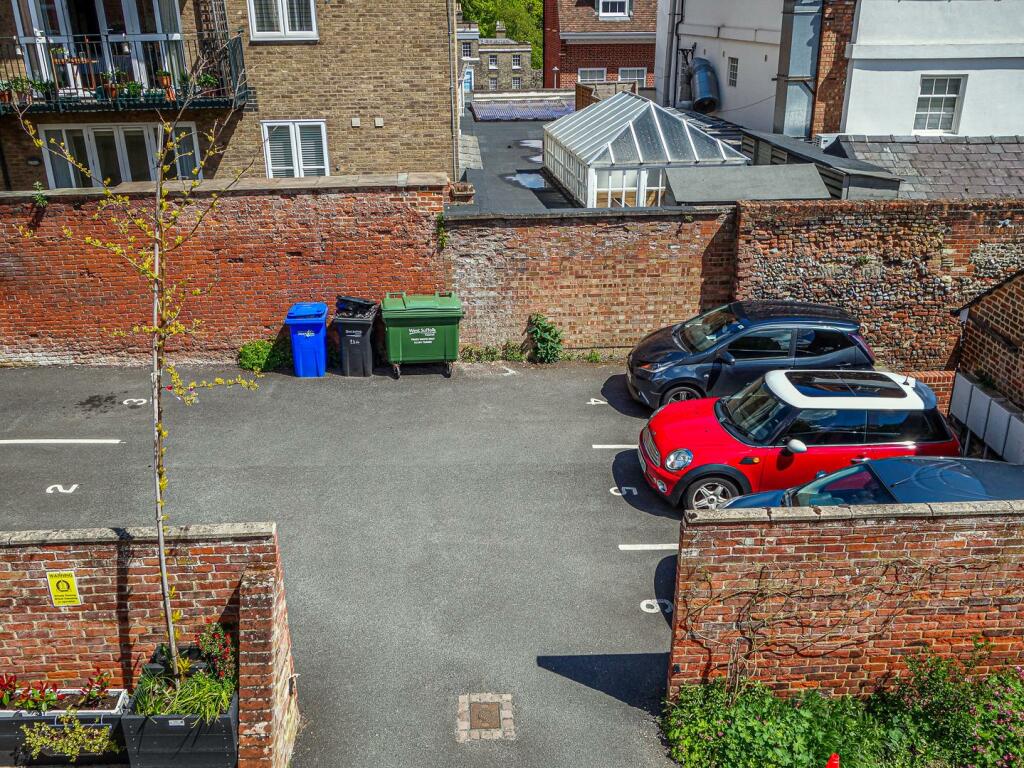 19B Abbeygate Street [Parking].jpg
