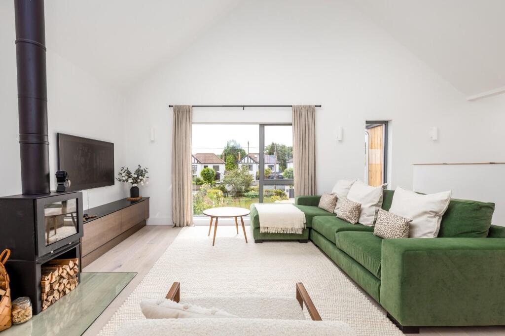 47 The Avenue, BS21-32.jpg